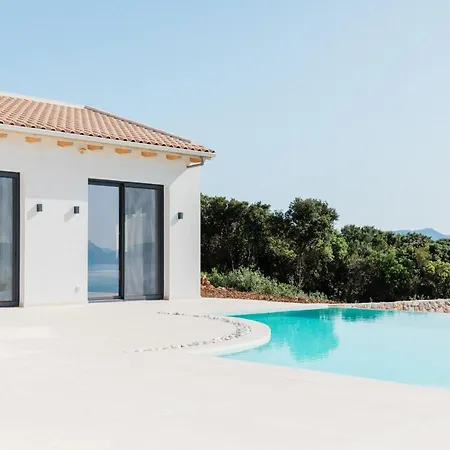 Tempestini Exclusive Villas Nikiana Exterior photo